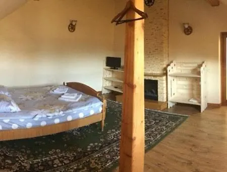 Mansarda Aparts * Skole